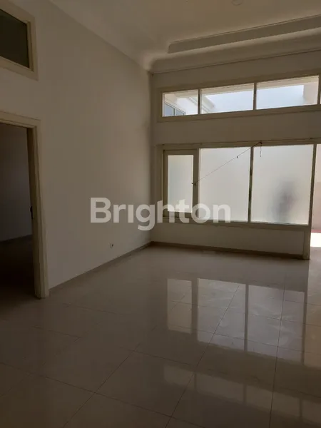 image RUMAH DI GUNUNG ANYAR REGENCY SURABAYA TIMUR DEKAT DENGAN MERR (1)