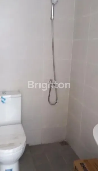 image RUMAH SIAP HUNI DI CEMANDI SIDOARJO (8)