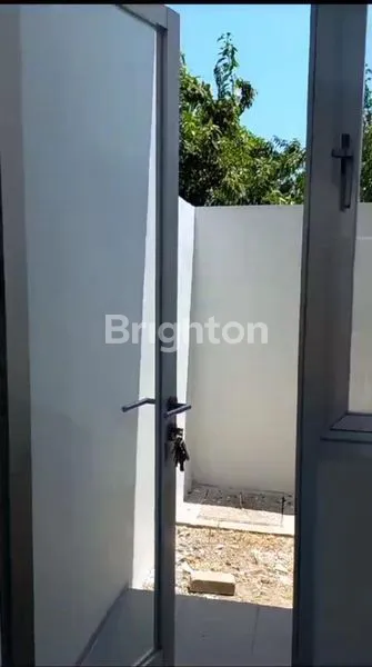 image RUMAH SIAP HUNI DI CEMANDI SIDOARJO (5)