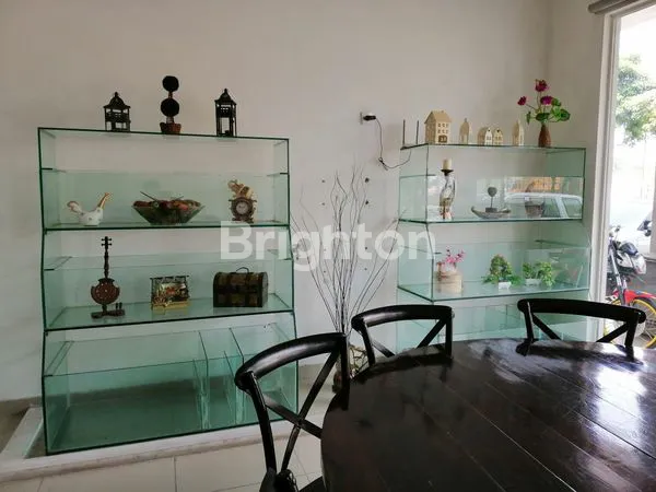 image RUKO GANDENG DARWIN GADING SERPONG COCOK UNTUK RESTO DAN KANTOR - HARGA 10 M - 3 STGH LANTAI - LETAK RUKO SANGAT STRATEGIS (3)
