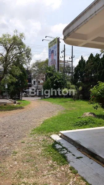image JUAL TANAH LUAS + RUMAH DI JL S. PARMAN KOTA MALANG COCOK UNTUK HOTEL, KANTOR, APARTEMEN (5)