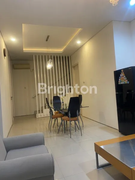 image RUMAH ROYAL RESIDENCE CLUSTER MONTICELLO SURABAYA (4)