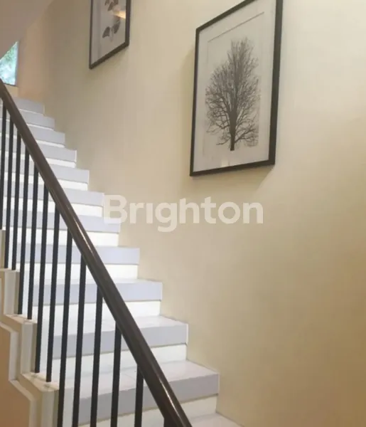 image MINIMALIS FULLY FURNISHED DIAN ISTANA MOCA VRBANA ROW 2,5 MOBIL (3)