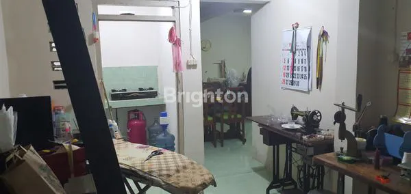 image RUMAH DI DARMO PERMAI UTARA (4)