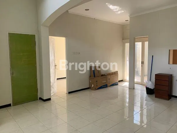 image RUMAH SIAP HUNI DI DELTASARI WARU, SIDOARJO (4)
