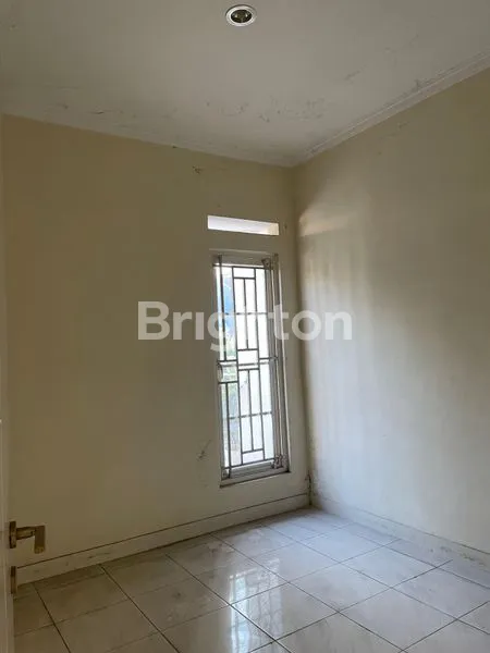 image RUMAH SIAP HUNI DI PURI SURYA JAYA VALENCIA ICON (6)