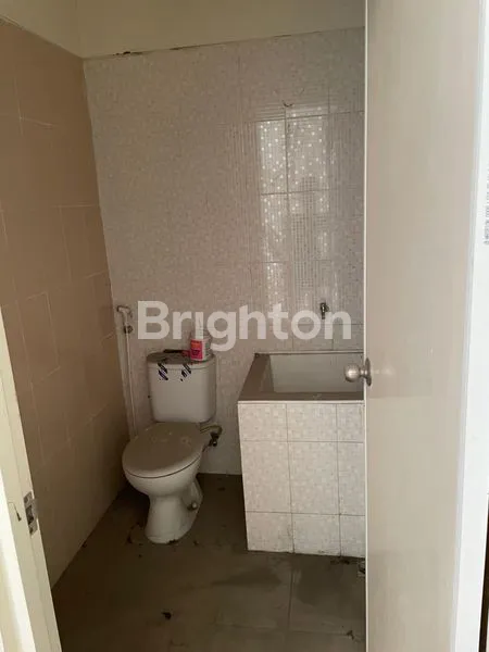 image RUMAH SIAP HUNI DI PURI SURYA JAYA VALENCIA ICON (5)