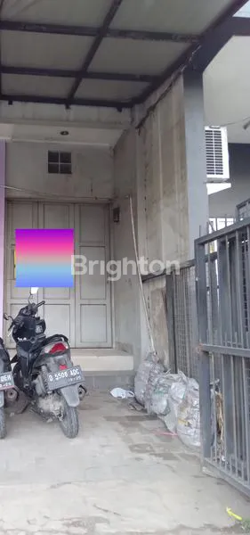 TOKO DI TENGAH KOTA BANDUNG