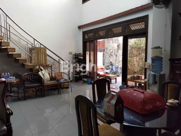 image RUMAH SUKOMANUNGGAL JAYA SURABAYA (2)