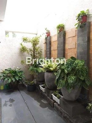 image RUMAH BAGUS FULLFURNISH SIAP HUNI DI ARAYA (5)