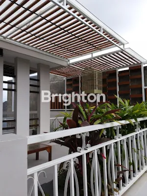 image RUMAH BAGUS FULLFURNISH SIAP HUNI DI ARAYA (8)