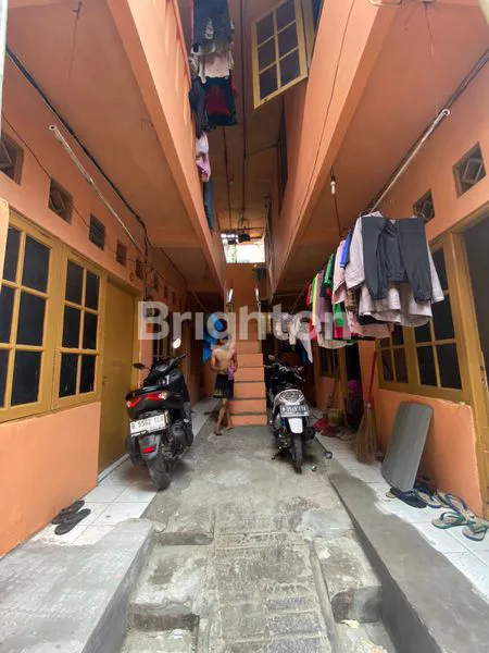 image DIJUAL CEPAT RUMAH KONTRAKAN 10 PINTU (3)