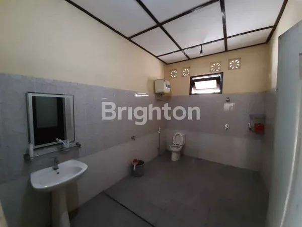 image  RUMAH LUAS RAYA MASTRIP DEKAT SEPANJANG, DEKAT TOL GUNUNGSARI DEKAT WIYUNG (8)