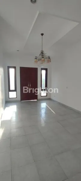 image BRAND NEW HOUSE TAMAN GRIYA 6+1 BEDROOMS 4 BATHROOMS (3)