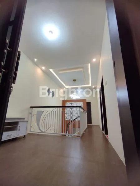 image LAWANG RUMAH BAGUS DAN SANGAT MINIMALIS (5)