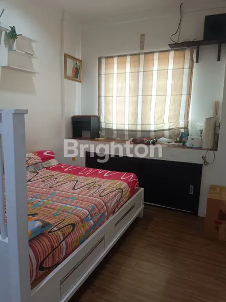 image RUMAH CANTIK 3 LANTAI DI UBUD LIPPO KARAWACI TANGERANG (3)