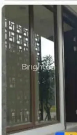 image RUMAH WEST BSD CITY EMINENT PRECIA KONDISI RAPI DAN TERAWAT SIAP HUNI.LOKASI STRATEGIS - AREA CLUSTER ASRI DAN BERSIH. HARGA 3.5M / NEGO. (4)