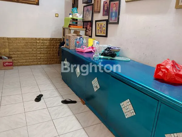 image RUMAH KELUARGA 155M² DI PULO ASEM, 4KT, CARPORT 2 MOBIL (4)