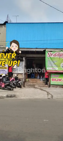 RUMAH LUAS DI JALAN STRATEGIS