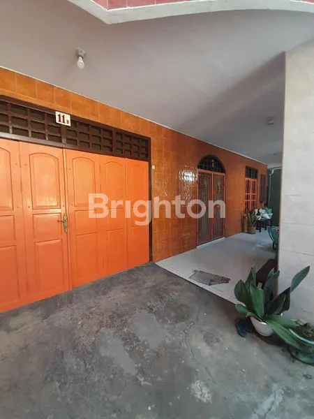 image RUMAH LUAS DAN TERAWAT TENGAH KOTA MAKASSAR (2)