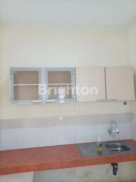 image RUMAH 2 LANTAI CRYSOCOLLA PONDOK HIJAU GOLF PHG SUMMARECON GADING SERPONG, TANGERANG SELATAN (7)