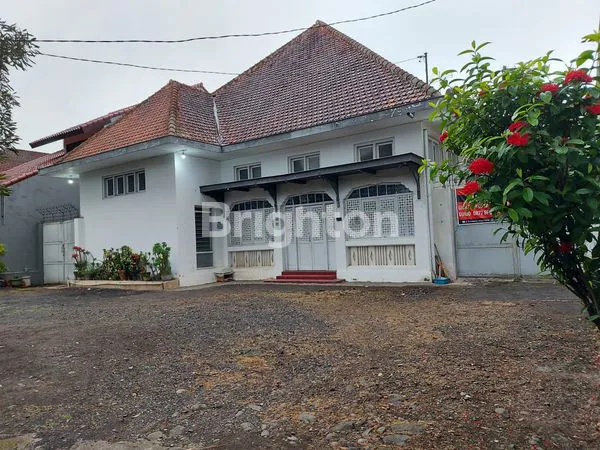 image RUMAH LAMA WELIRANG SIAP DIHUNI DAN BISA DIJADIKAN RUMAH BISNIS APA SAJA (1)