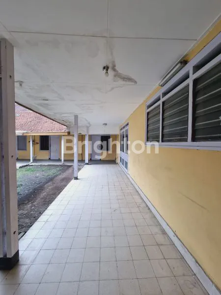 image RUMAH LAMA WELIRANG SIAP DIHUNI DAN BISA DIJADIKAN RUMAH BISNIS APA SAJA (5)