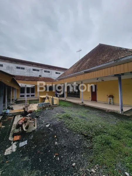 image RUMAH LAMA WELIRANG SIAP DIHUNI DAN BISA DIJADIKAN RUMAH BISNIS APA SAJA (8)