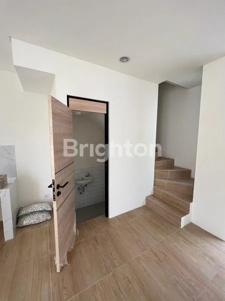 image RUMAH CENDANA PARC SIAP HUNI BARU BANGET DI KAWASAN LIPPO KARAWACI TANGGERANG (6)