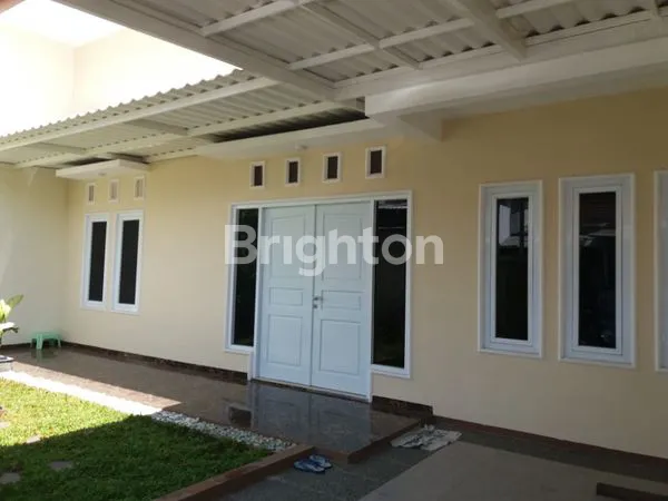 image RUMAH 1.5 LT DI BARUK UTARA RUNGKUT SURABAYA  (3)