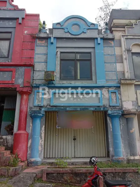 image RUKO MINIMALIS 2 LANTAI DI REGENCY (1)