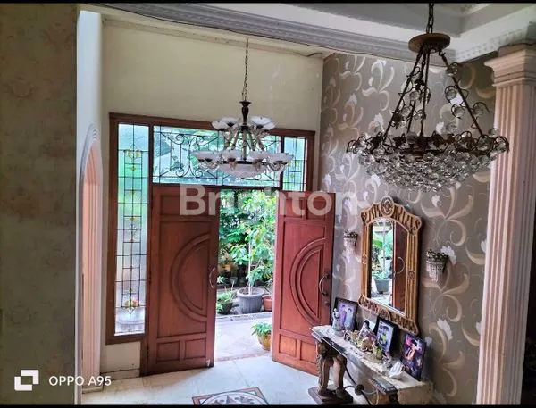 image RUMAH MEWAH BESAR DI CEMPAKA PUTIH JAKARTA PUSAT (7)