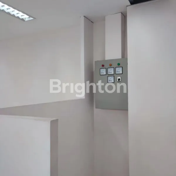 image RUKO 3 LANTAI DI TENGAH KOTA (5)