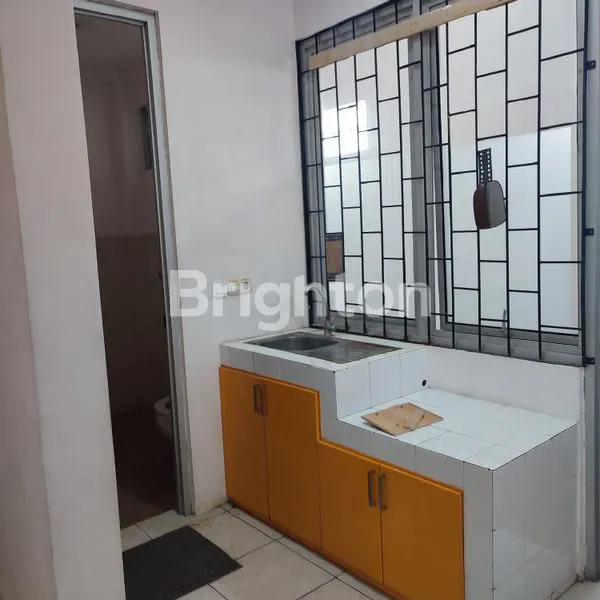 image RUKO 3 LANTAI DI TENGAH KOTA (4)