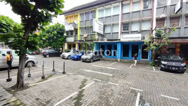 image RUKO V POINT - ROTI UNYIL BOGOR (6)