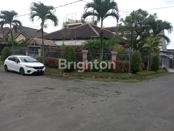 image RUMAH SECOND BAGUS CEPAT (1)