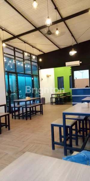 image BU CAFE SIAP PAKAI LOKASI STRATEGIS TENGAH KOTA GRESIK DEKAT HOTEL DAN PUJASERA (4)