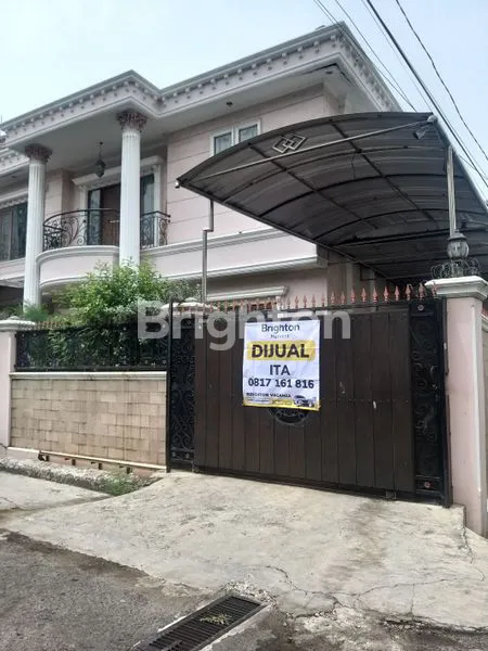 image RUMAH HOEK DAERAH SUNTER, JAKARTA UTARA (1)
