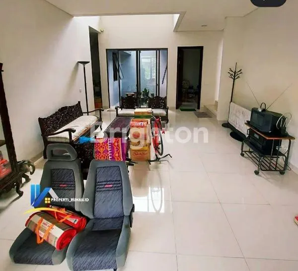 image RUMAH THE EMINENT CLUSTER PRECIA ASRI DAN NYAMAN - 2 LANTAIHARGA 3.5M / NEGOBISA KPR (2)