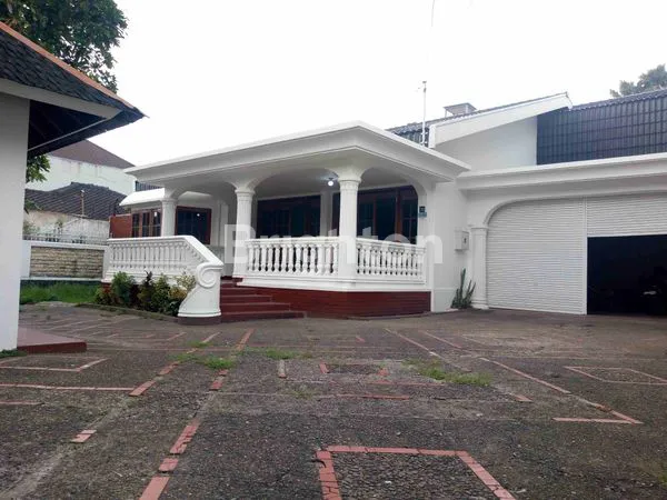 RUMAH LUAS DI SETRASARI BANDUNG UTARA