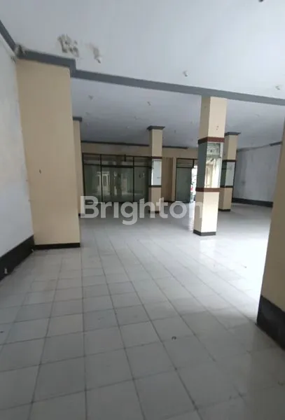 image RUKO JEJER DI PUSAT KOTA JL PEMUDA MAGELANG  DEKAT PASAR REJOWINANGUN DAN ALUN ALUN KOTA EX FASHION (3)