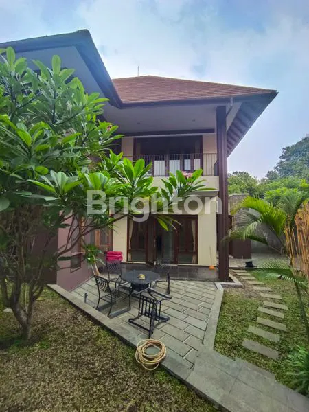 image RUMAH CANTIK DAN ASRI DI KOTA BARU PARAHYANGAN (5)