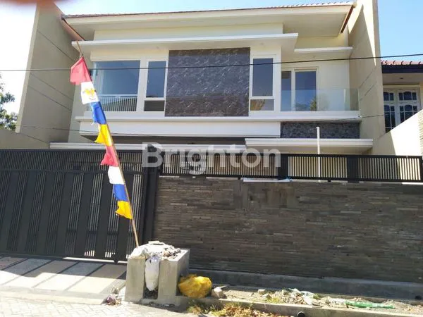 image RUMAH BARU 2 LANTAI MANYAR TIRTOMOYO LINGKUNGAN NYAMAN (1)