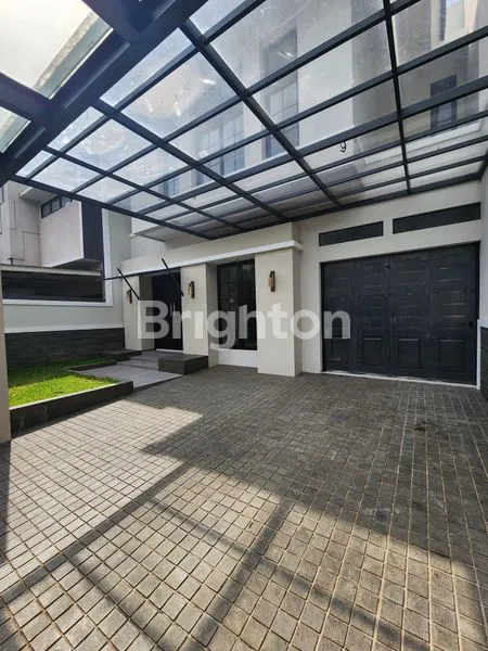 image RUMAH BARU MINIMALIS KOLONIAL (1)