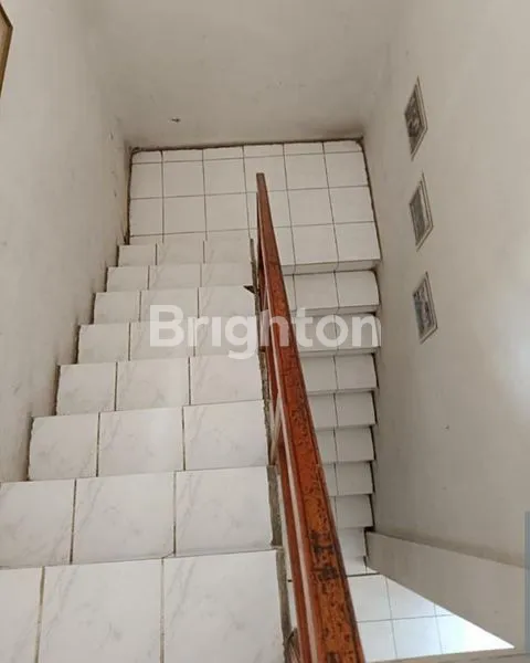 image RUMAH 2 LANTAI JALAN ADHYAKSA - DAYEUH KOLOT KABUPATEN BANDUNG (6)