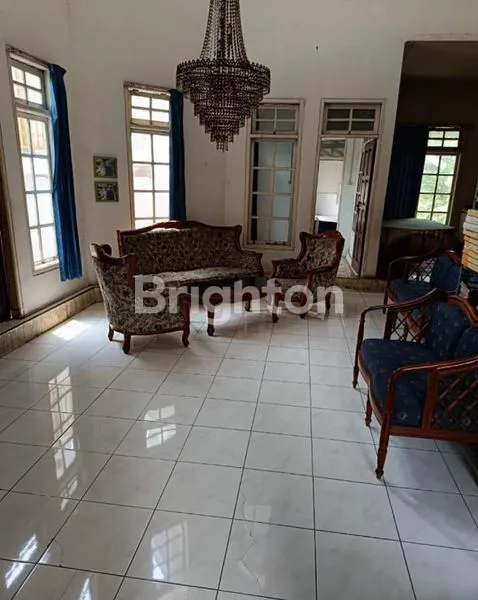 image RUMAH 2 LANTAI JALAN ADHYAKSA - DAYEUH KOLOT KABUPATEN BANDUNG (4)