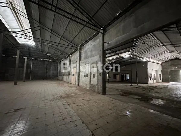 image GUDANG SIAP PAKAI!! LOKASI KOTA SOLO!! HANYA 7 MENIT KE AKSES TOL SOLO!! STRATEGIS!!! (8)