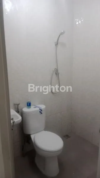 image RUKO MINIMALIS BAGUS & IDEAL UTK BISNIS DI MAIN ROAD JEND SUDIRMAN (STOK LOKASI TERBATAS) (3)