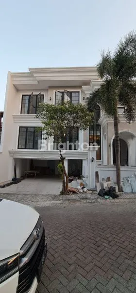image SELANGKAH KE G - WALK, RUMAH MEWAH BARU GRESS SIAP HUNI, SURABAYA (3)