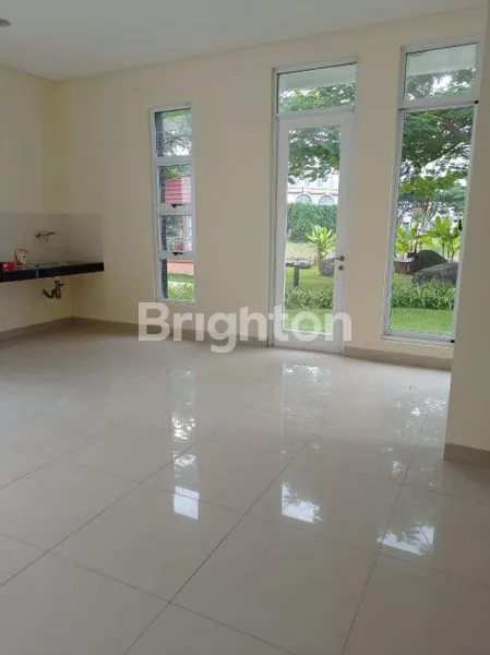 image RUMAH GREEN LAKE CITY, CLUSTER AMERIKA LATIN, HOEK, UNIT SPESIAL 3 VIEW, 2 LANTAI (8)